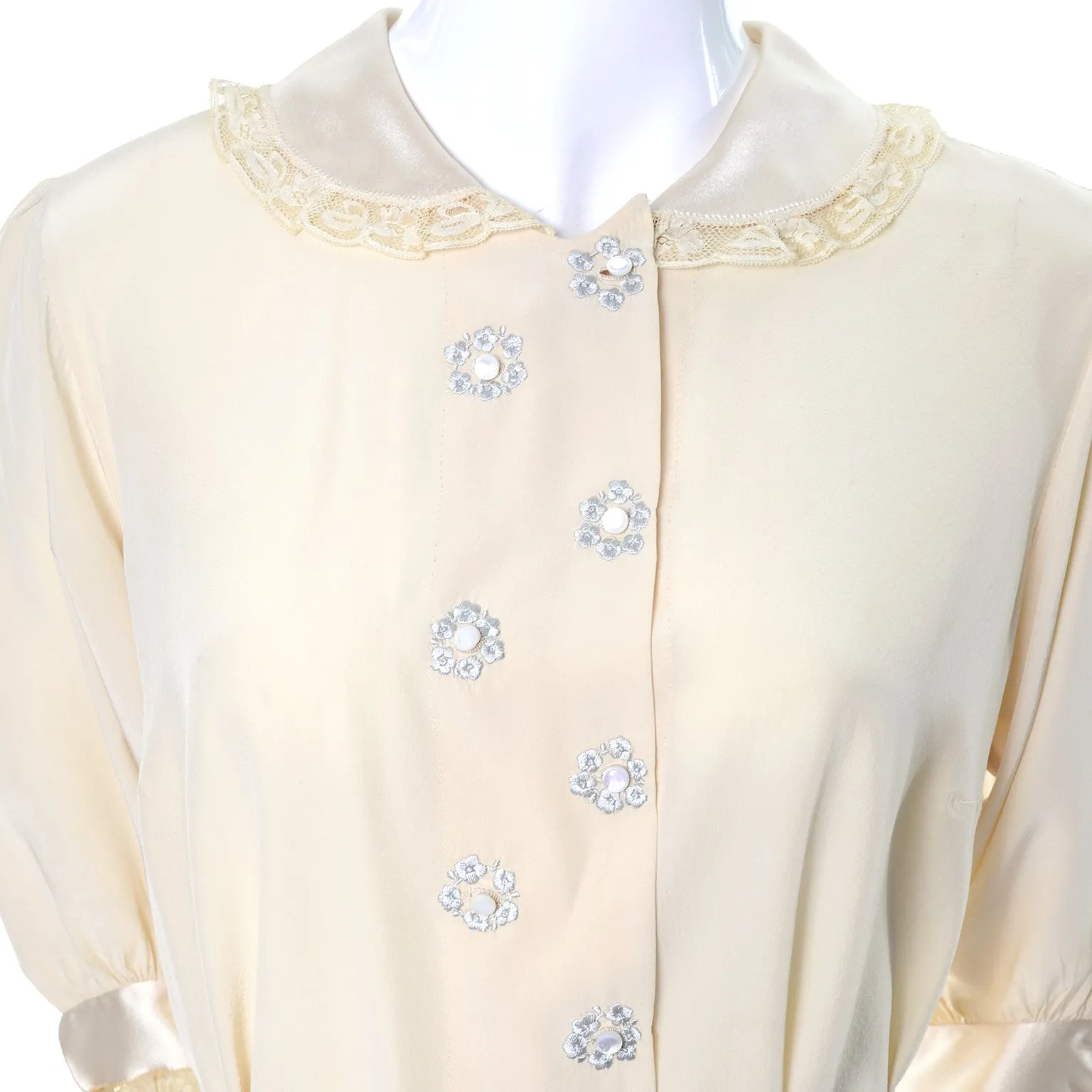 1940s France Saks Fifth Avenue Soie Ivory Silk Pajamas Lace Embroidery