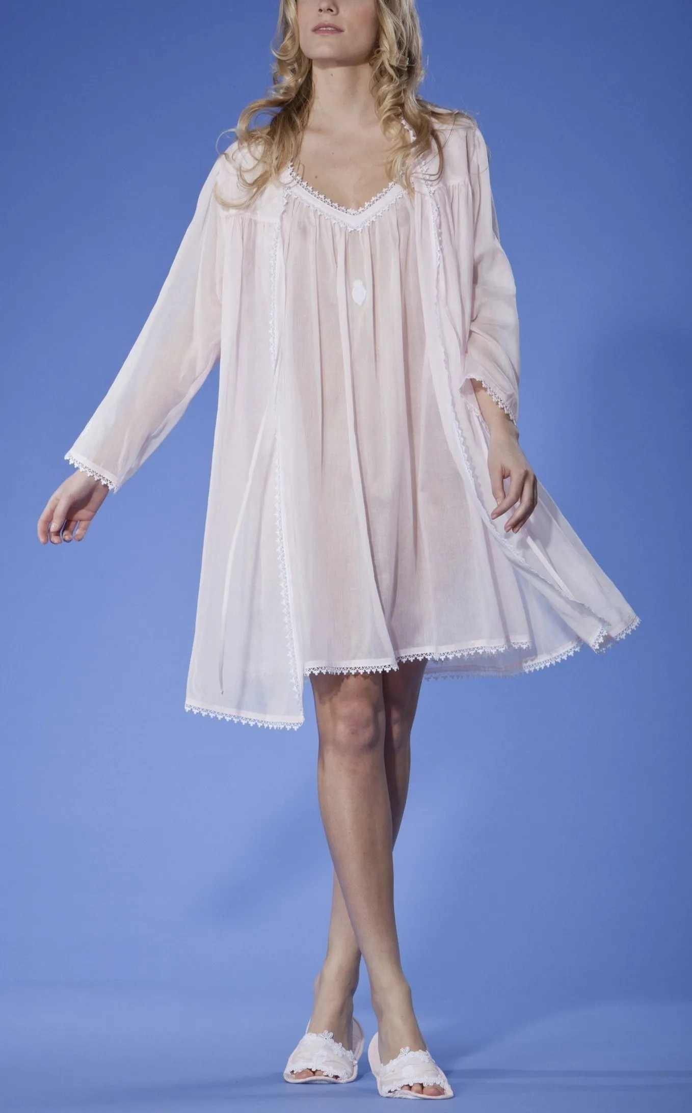 Amara Lace Trim Short Robe (In stock, 3 day delivery)