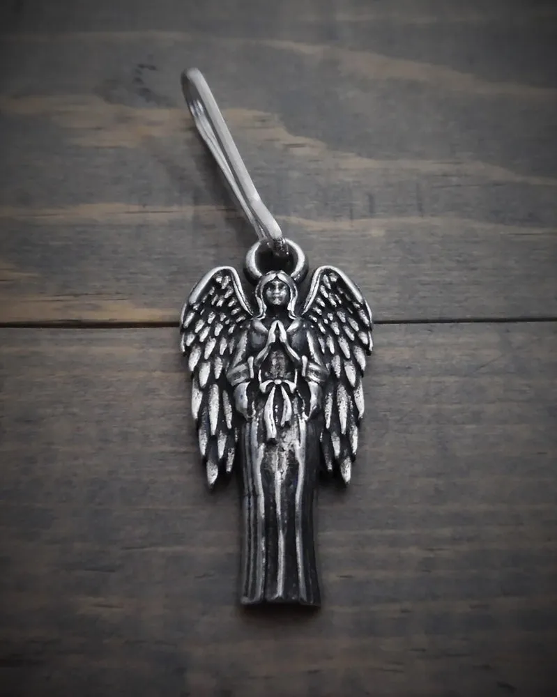 Angel Zipper Pull