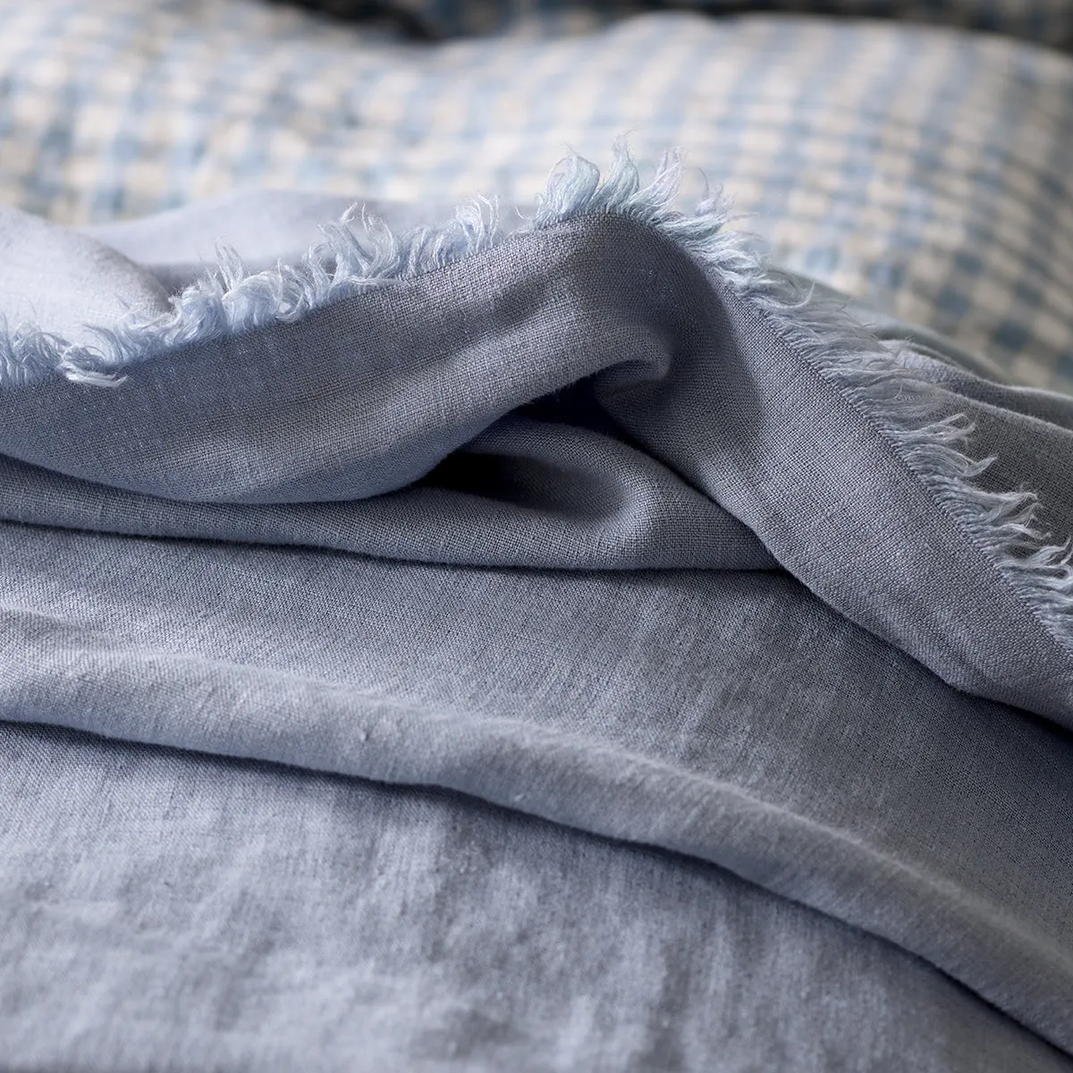 Blue Willow Linen Crinkle Throw