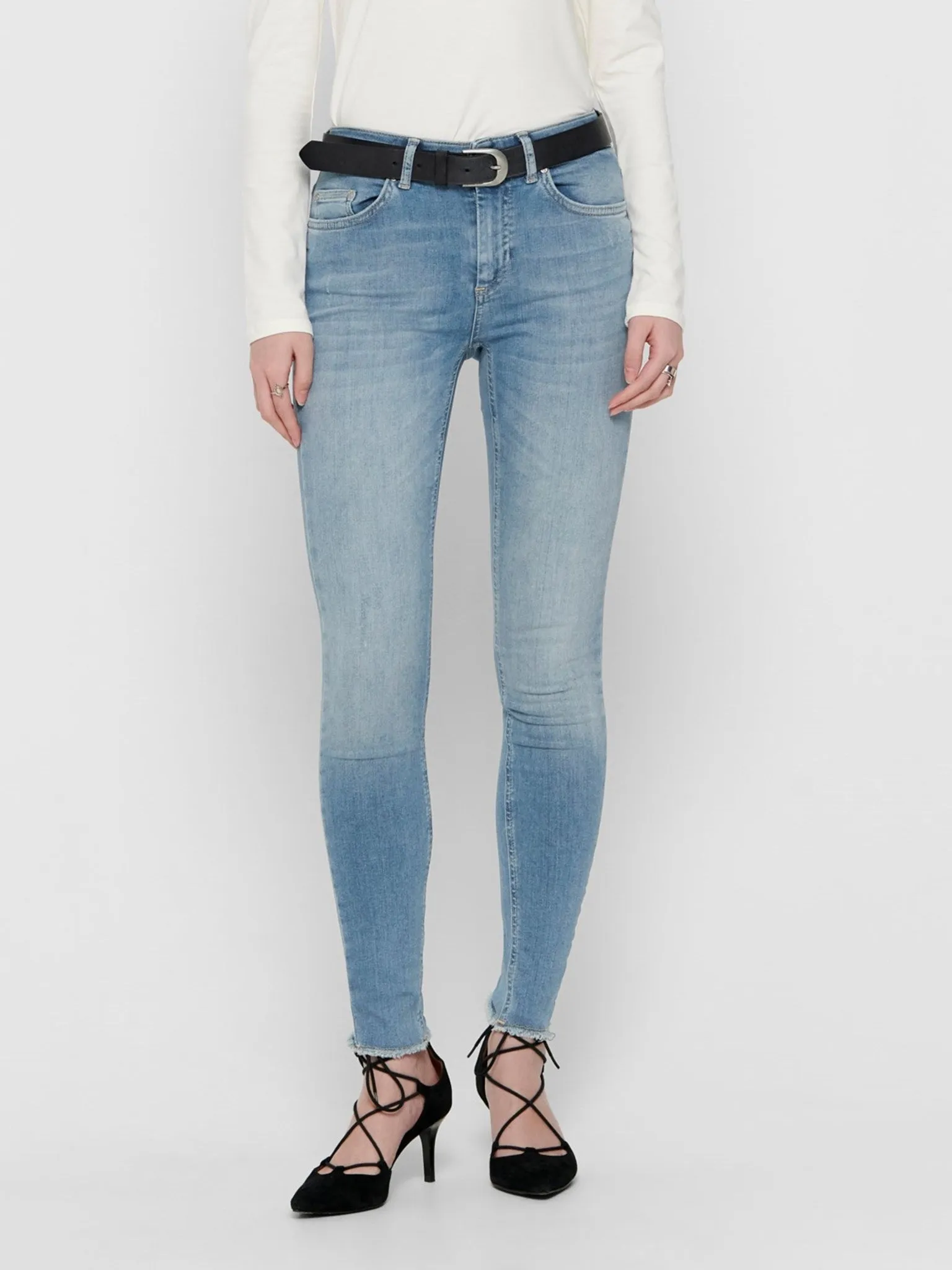 Blush Mid Jeans - Light Blue Denim