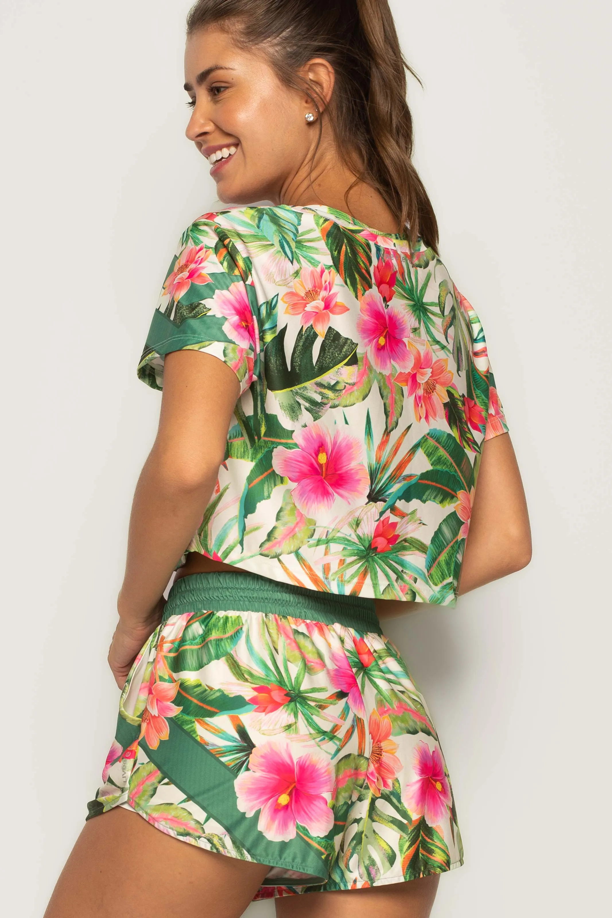 Cropped T-Shirt Paraíso Tropical