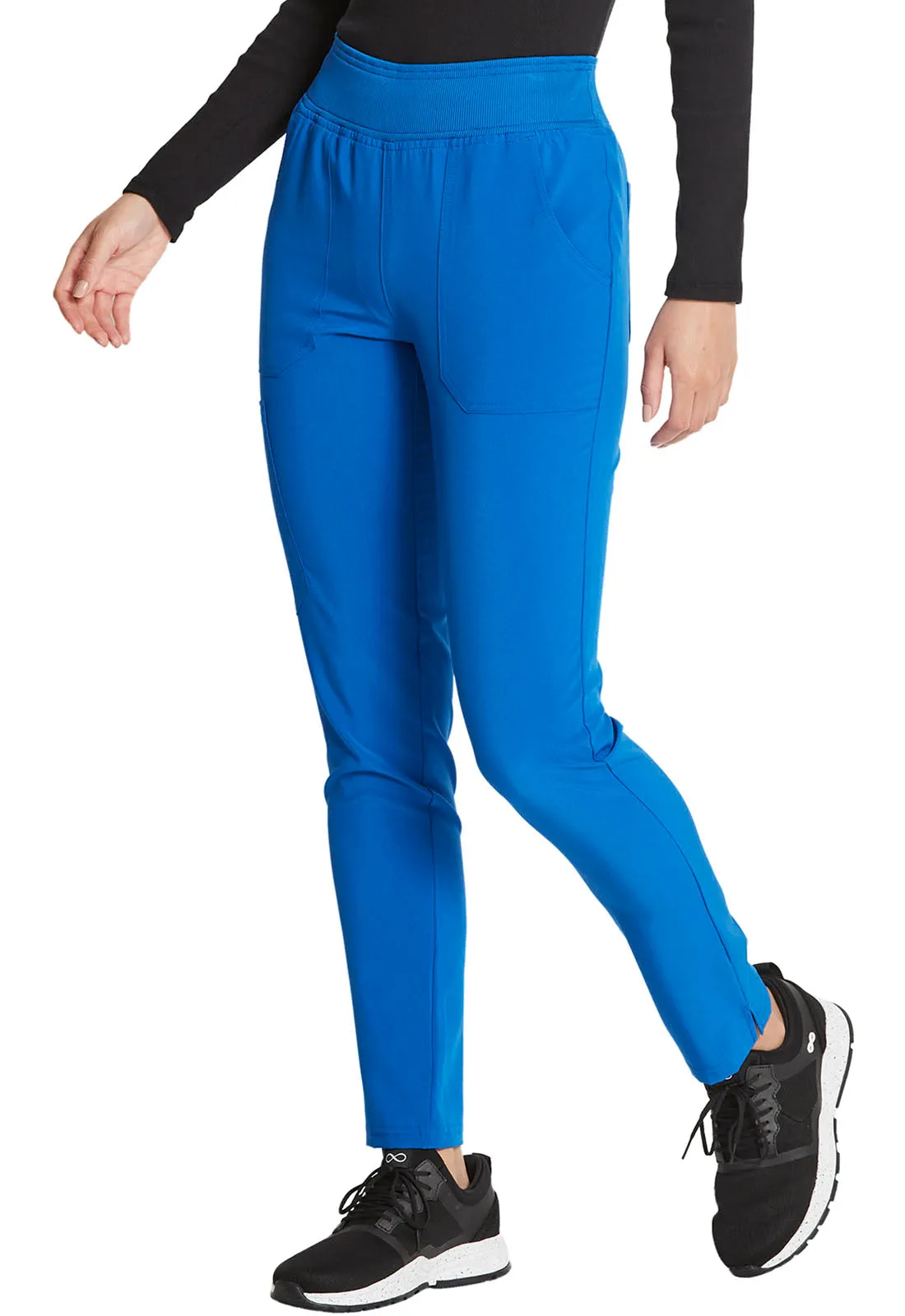 EDS Essentials - Mid Rise Tapered Leg Pull-on Pant