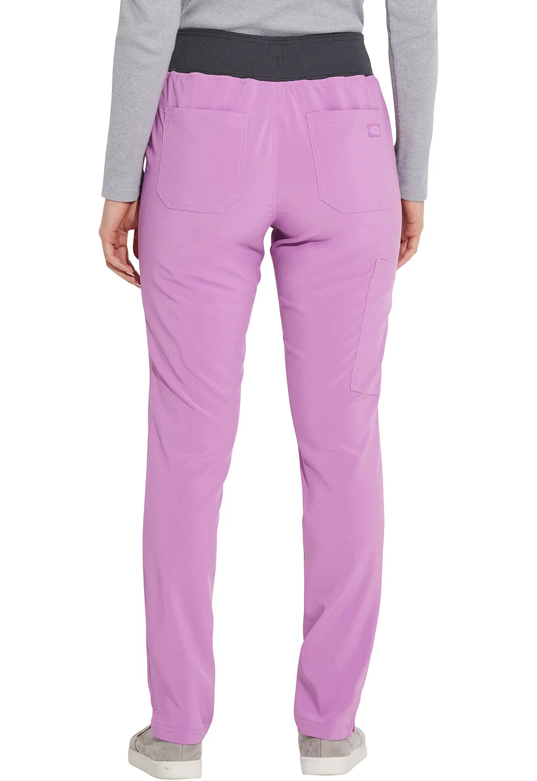 EDS Essentials - Mid Rise Tapered Leg Pull-on Pant