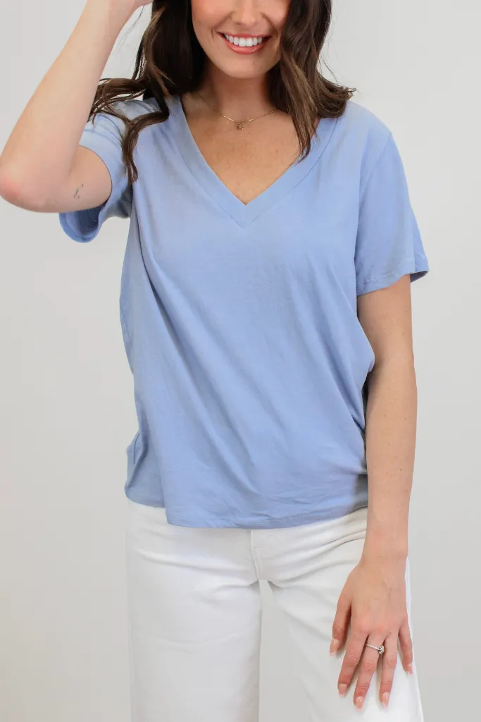 Girlfriend V Neck Tee in Stormy by Z Supply