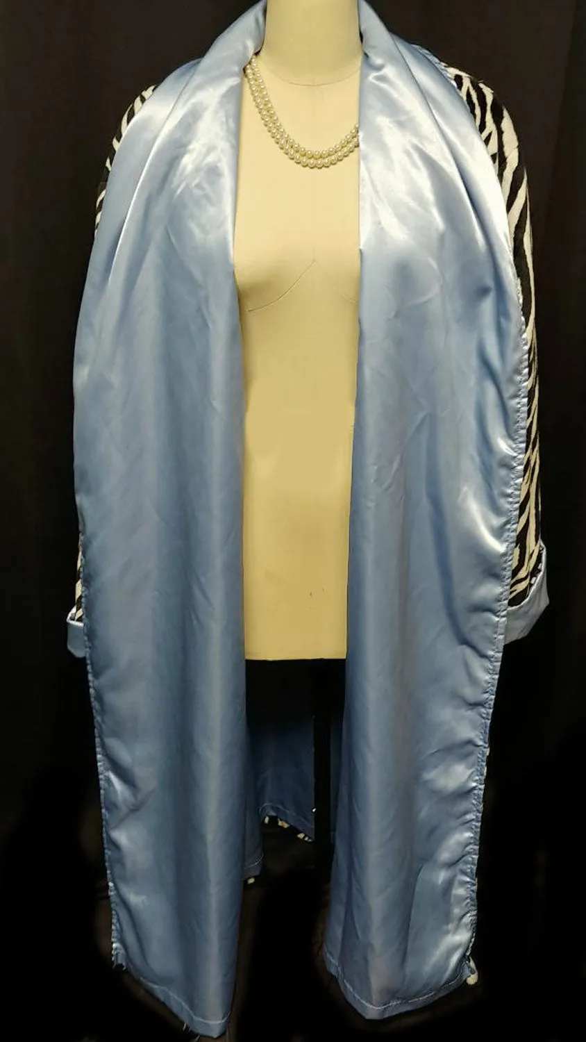 *GORGEOUS SWANKIE BLANKIE ZEBRA & BLUE SATIN ROBE - SIZE LARGE