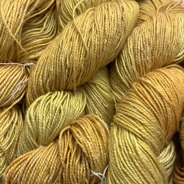 Hand Maiden Fine Yarns Flaxen