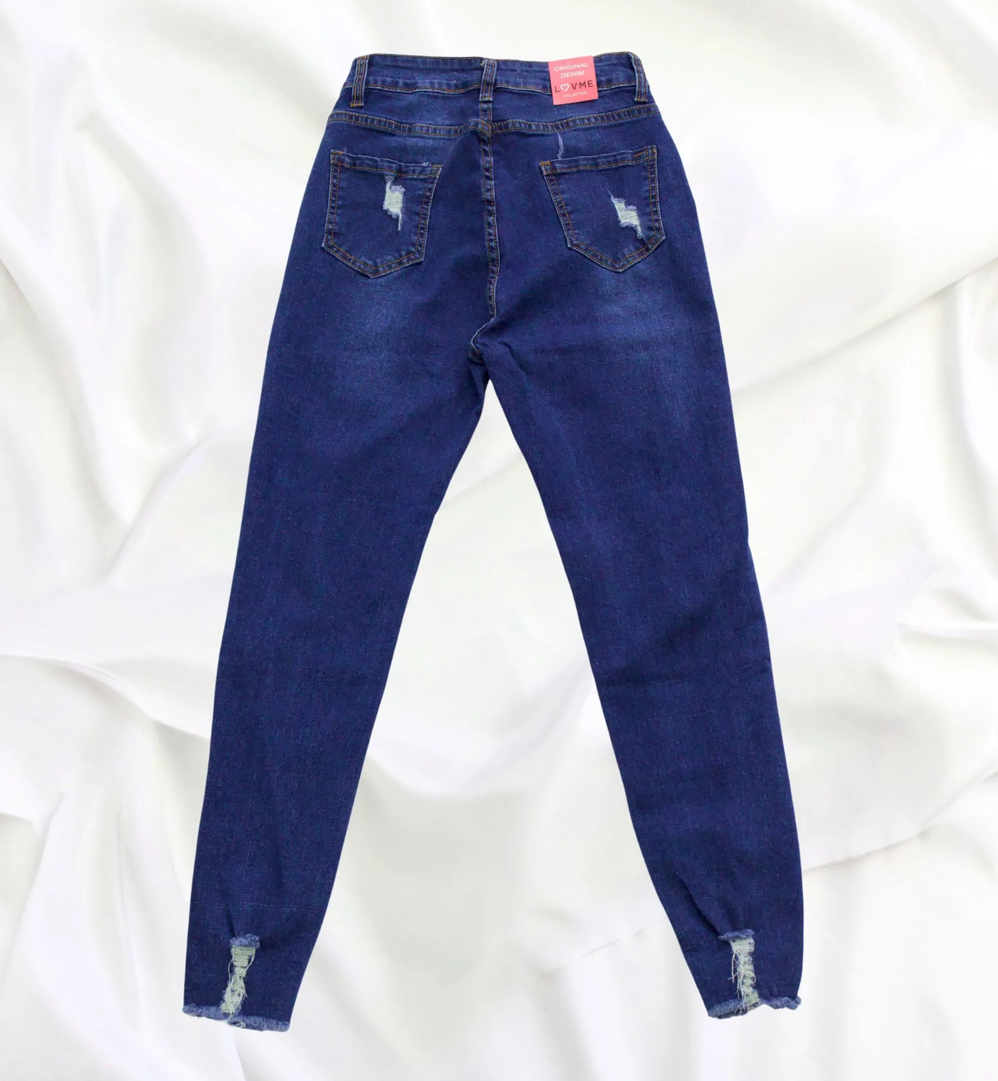 JEANS ESTILO SKINNY CON DETALLES DE DESTRUCCIN LV90188