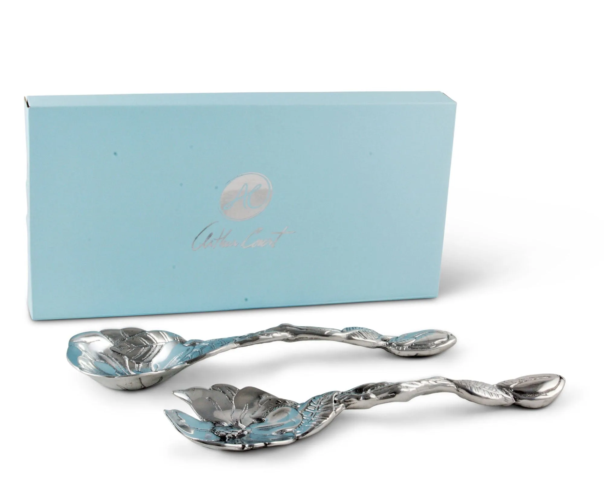 Magnolia Serving Set