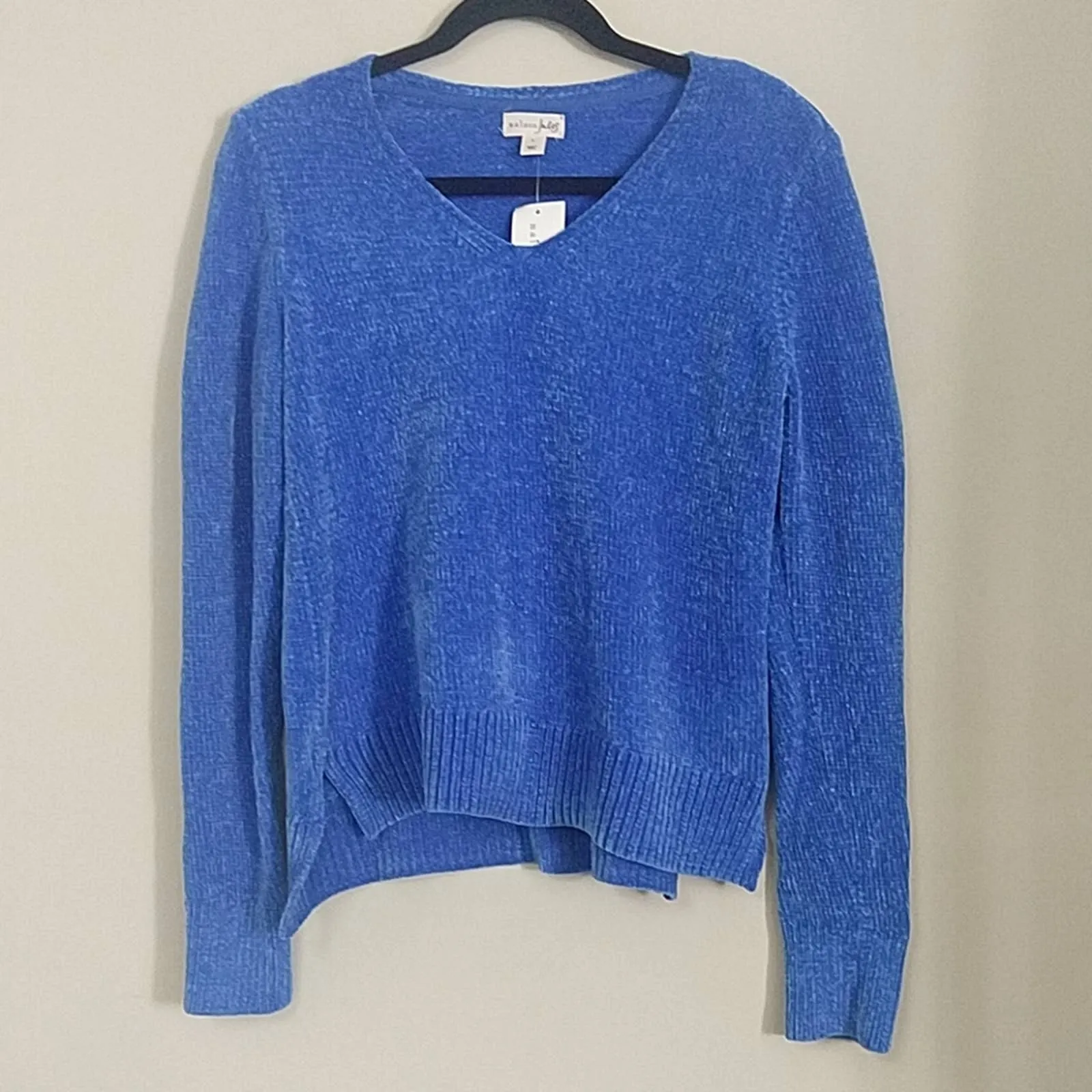 Maison Jules Chenille V Neck Sweater Small