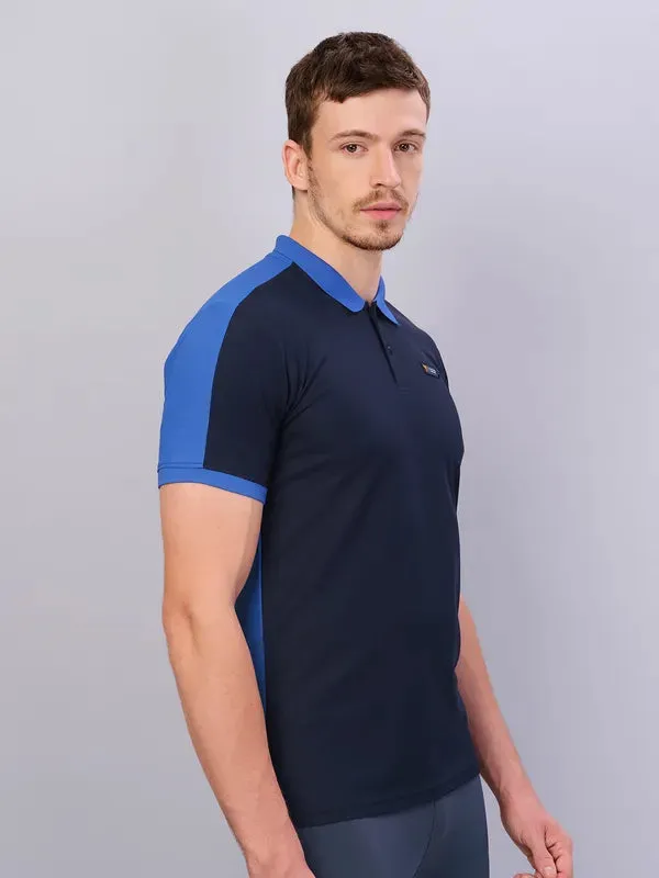 Men Colorblock Slim Fit Polo T-shirt with MATPIQ