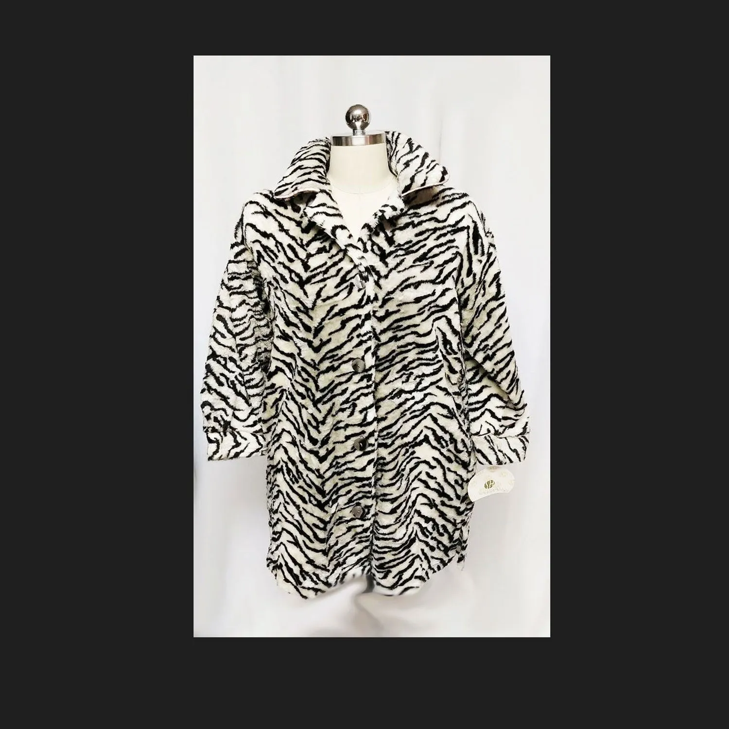 *NEW OLD STOCK - VINTAGE STAN HERMAN FURRY ZEBRA ROBE - NEW WITH TAG