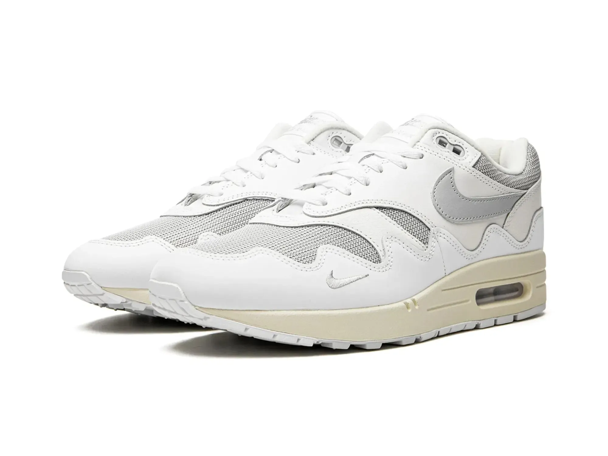 Nike Air Max 1 X Patta "Waves White"