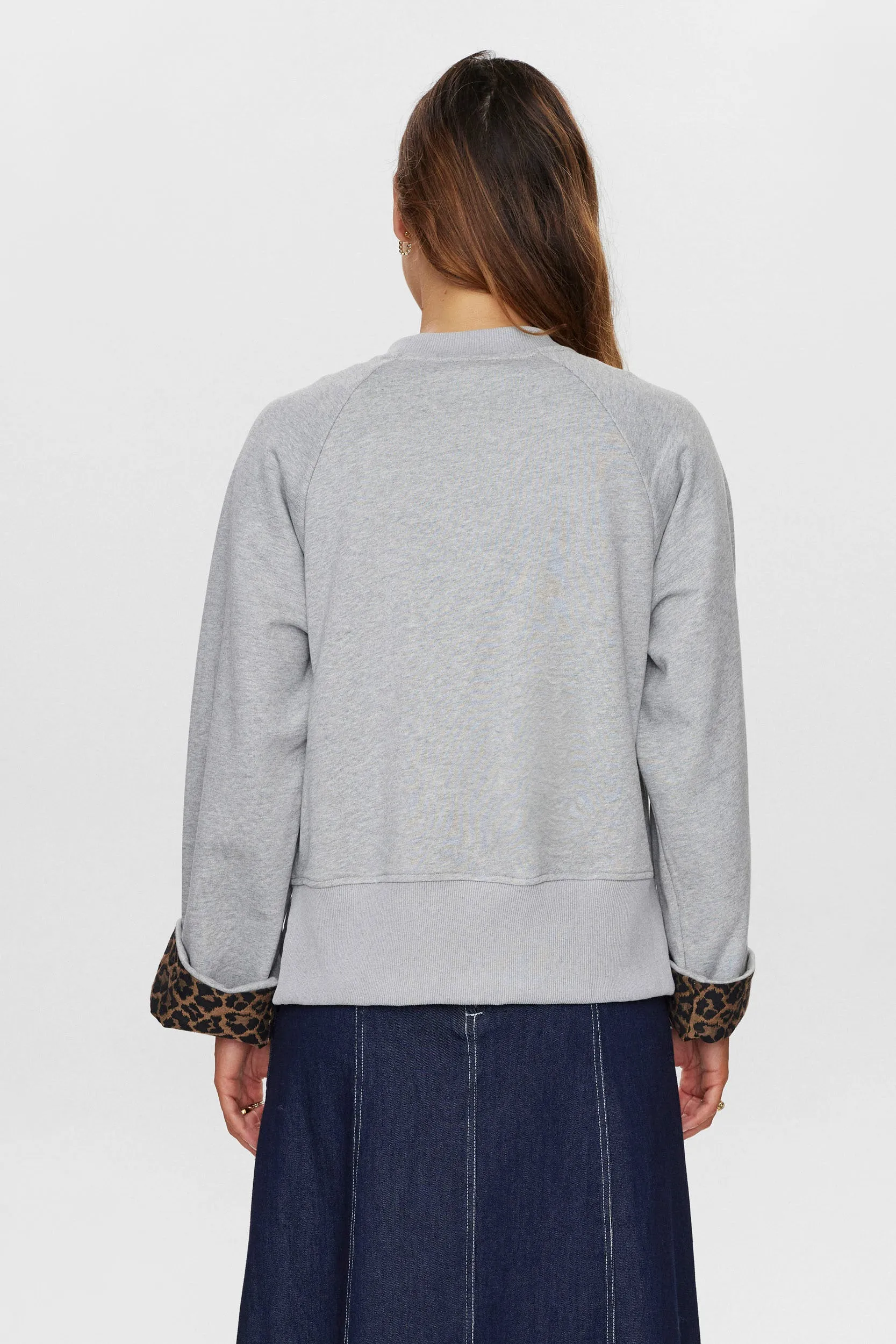 Numph Nuzari Sweatshirt in Medium Grey