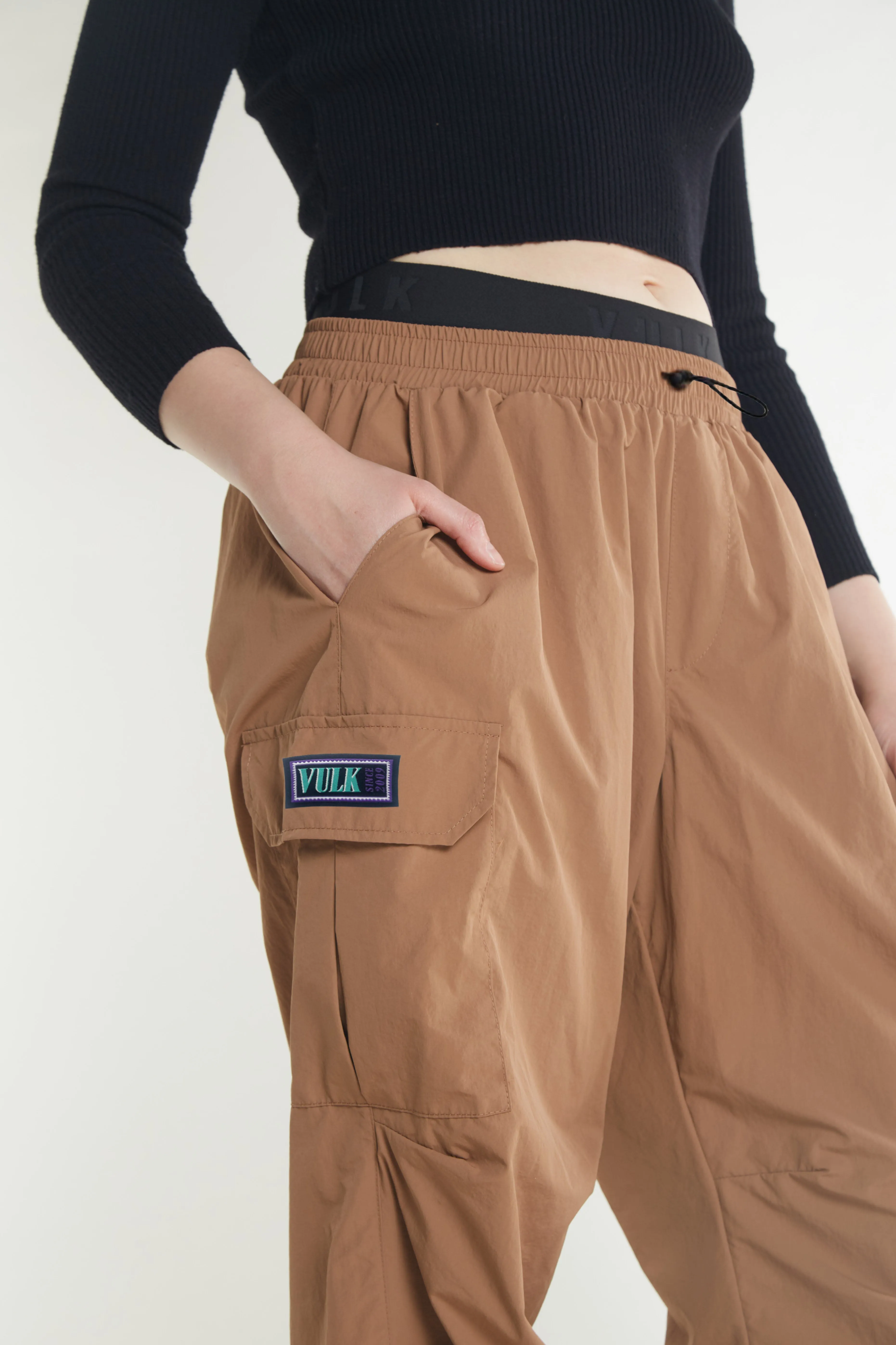 Pantalon Vulk Jess Parachutes Pant Brown