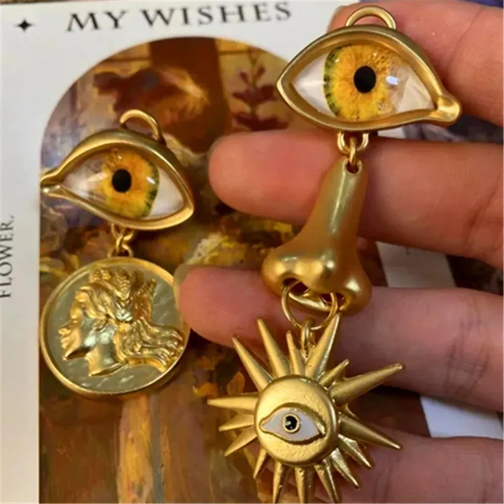 Personality Eyes Stud Earring