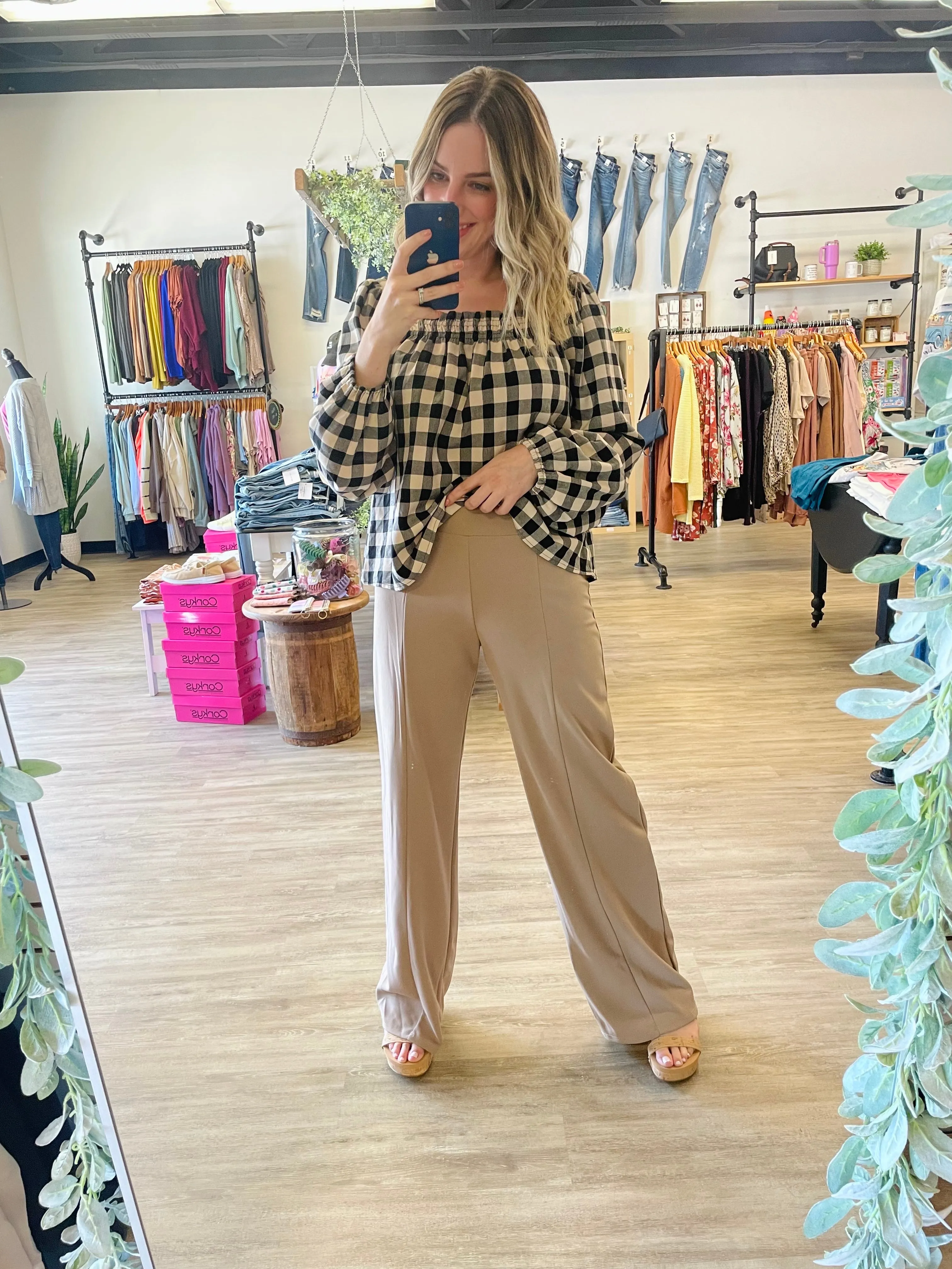 Pull On Wide Leg Trousers in Mocha