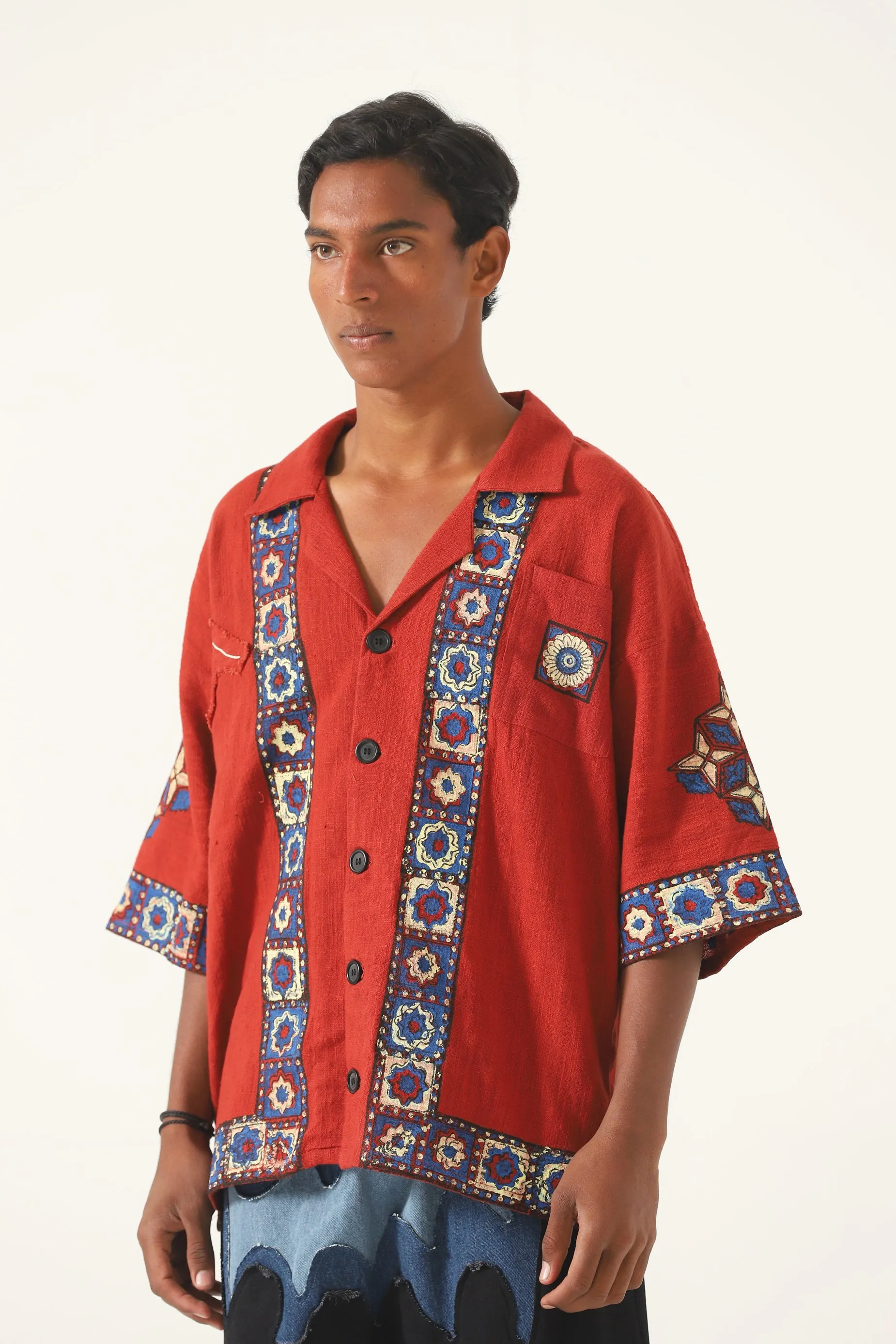 "KAHANI" VERSION 2 BLOCKPRINT BUTTON DOWN