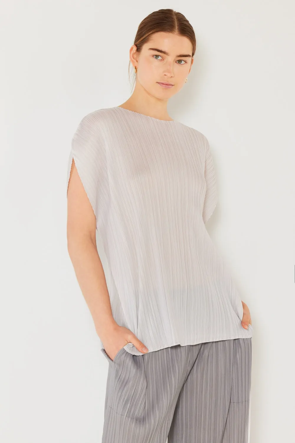 Ribbed Pleated Oversized Dolman Sleeve Top