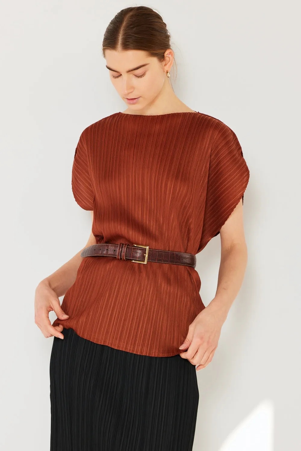 Ribbed Pleated Oversized Dolman Sleeve Top