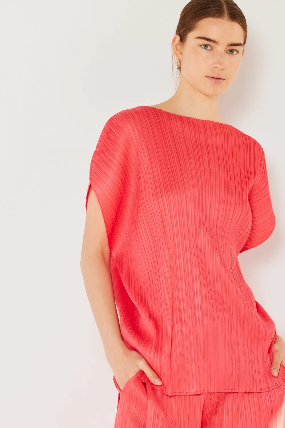 Ribbed Pleated Oversized Dolman Sleeve Top