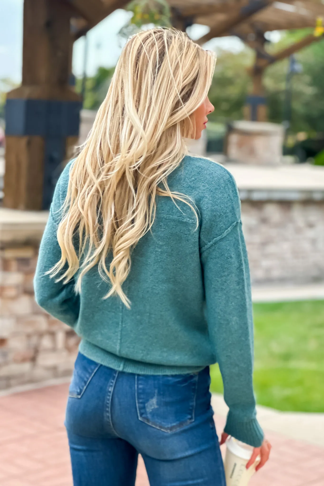 The Palmer Exposed Stitch V-Neck Sweater : Jade