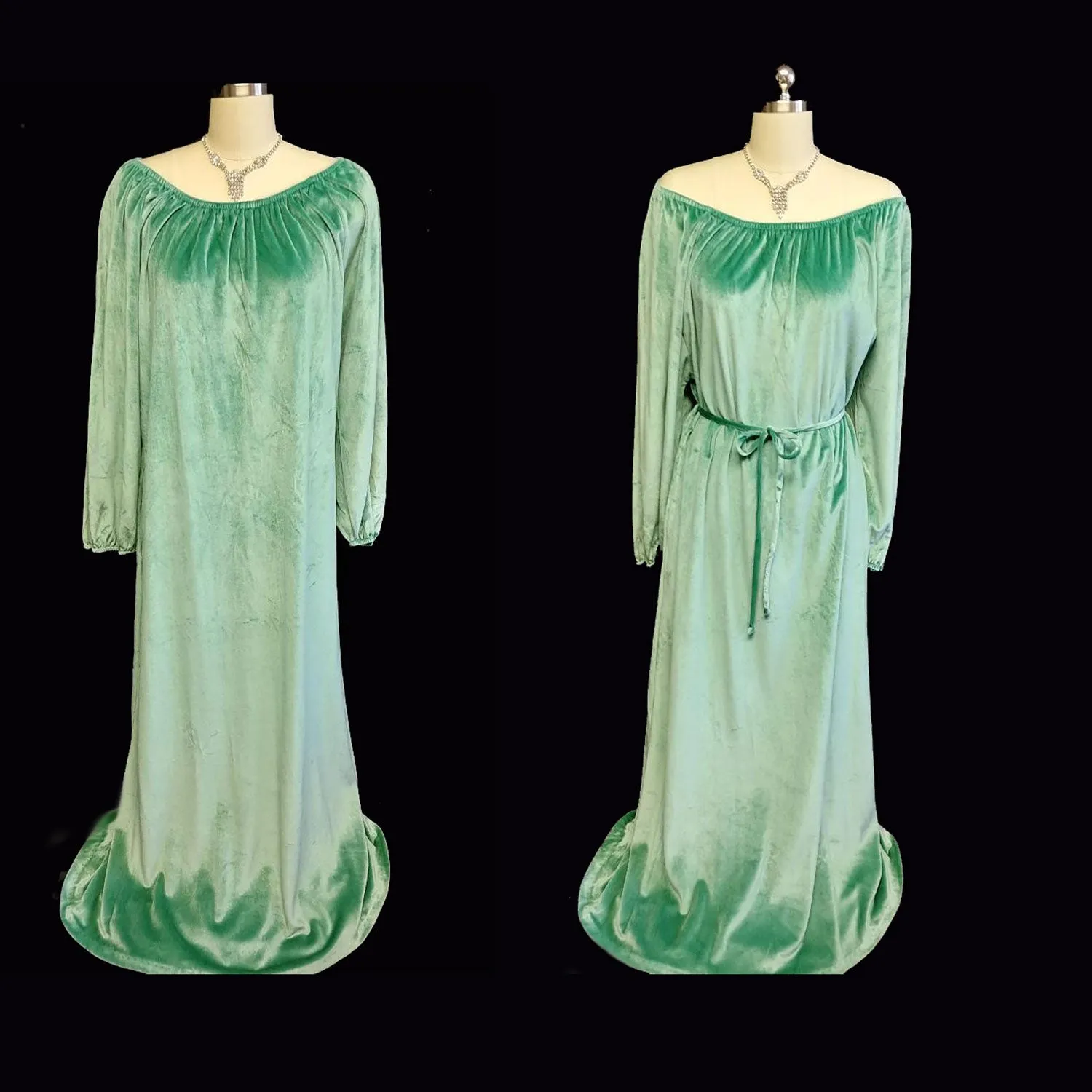 *VINTAGE JOLIE TWO VELOUR DRESSING GOWN / NIGHTGOWN / LOUNGE WEAR IN A LUSCIOUS SHADE OF SEA GODDESS