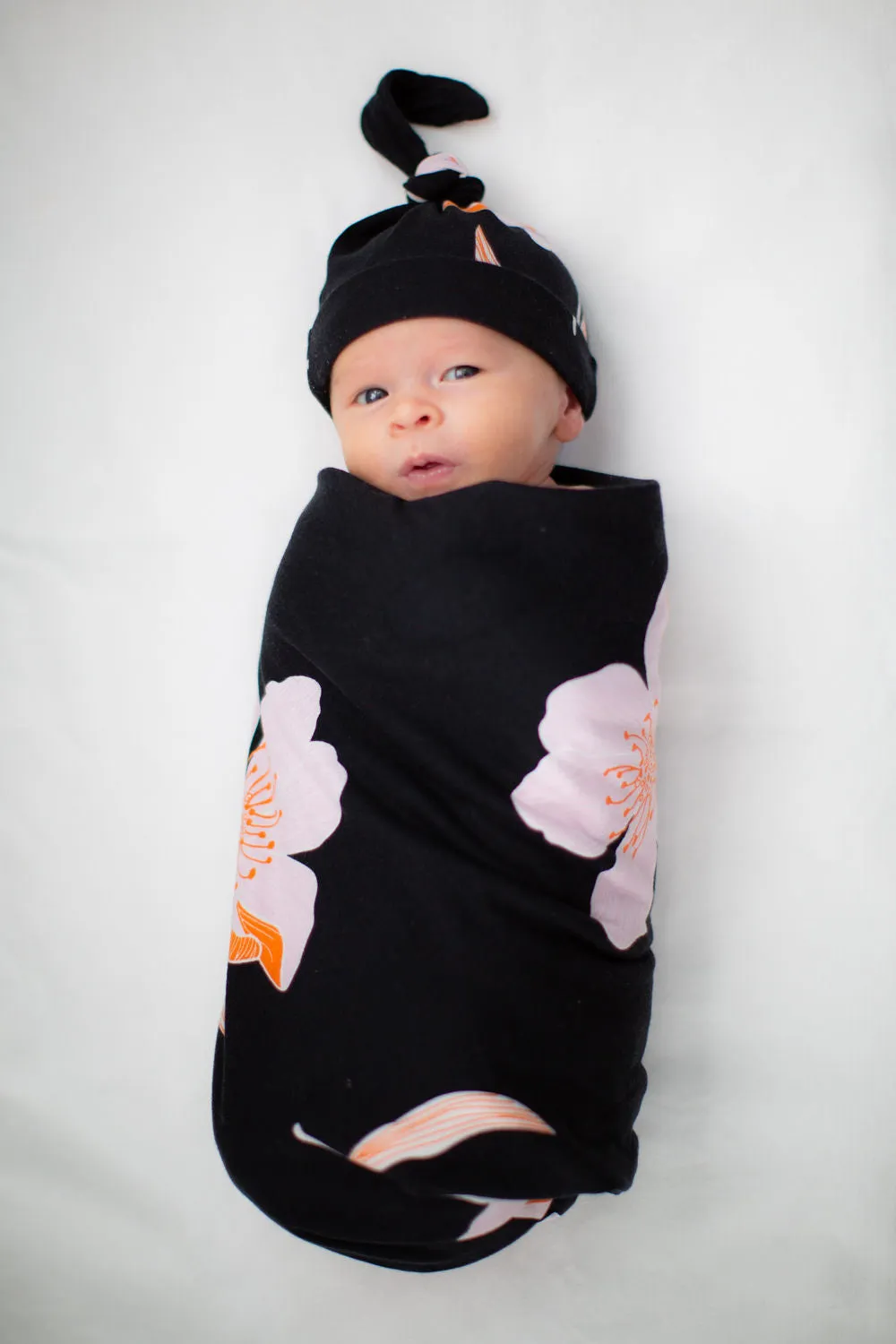 Willow Pregnancy Robe & Swaddle Blanket & Hat