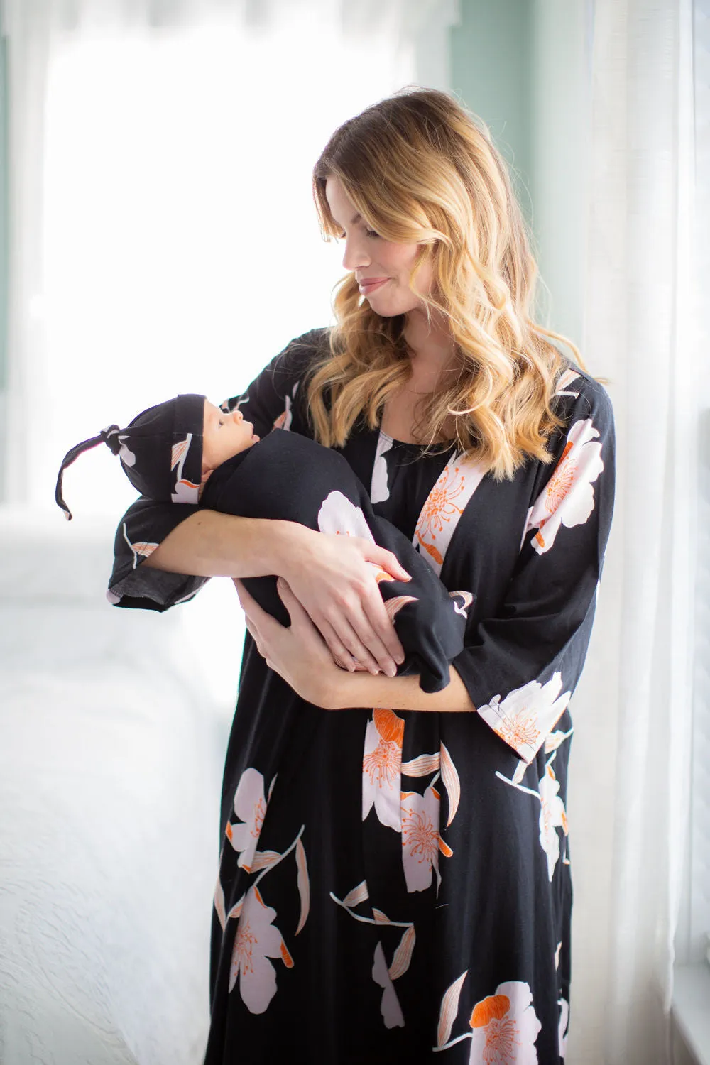 Willow Pregnancy Robe & Swaddle Blanket & Hat